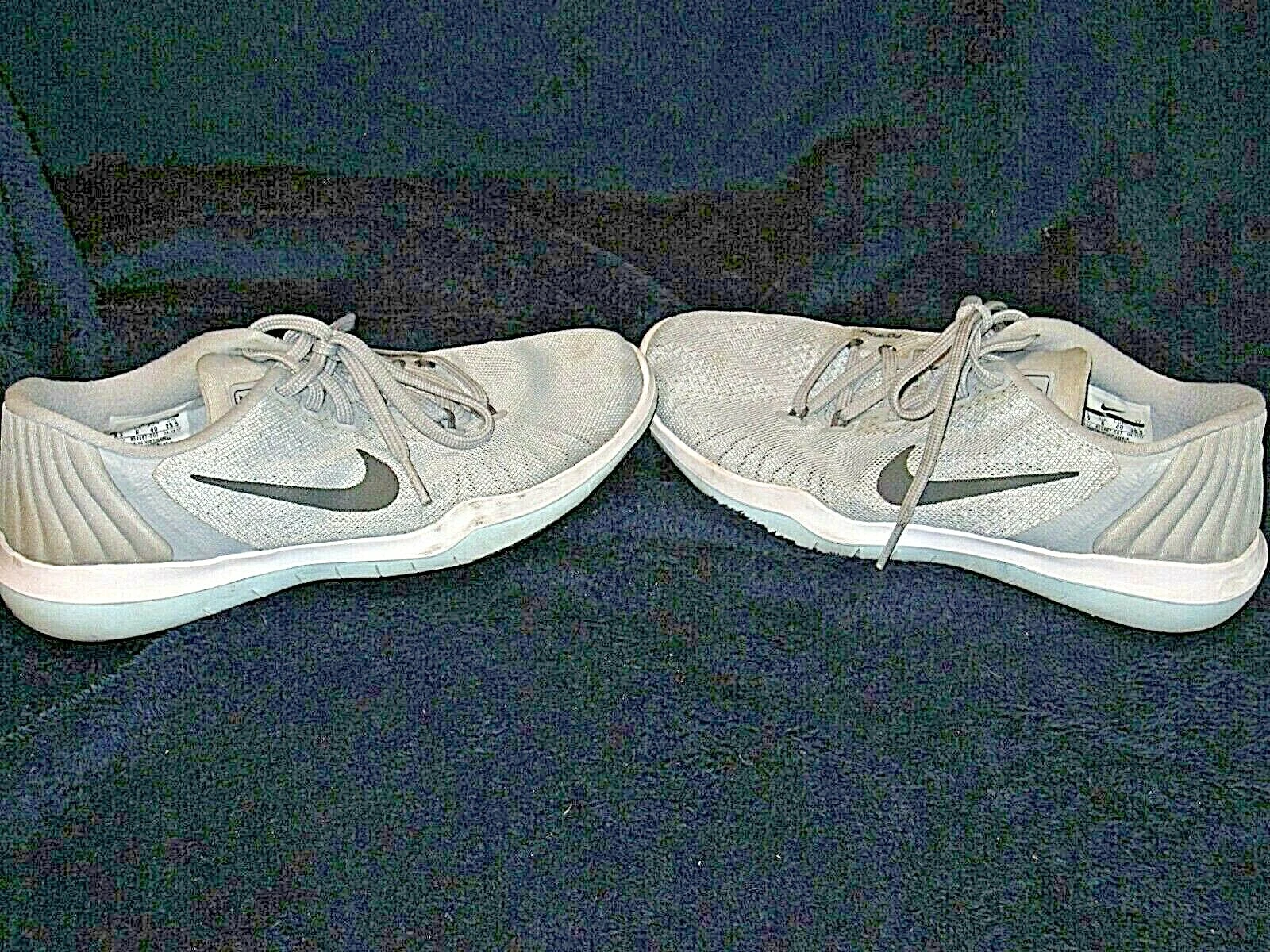 Baskets de course pour femmes Nike Flex Supreme TR5 852467 007 gris taille 8,5 nc