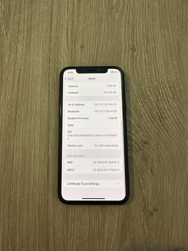 iPhone 11 Pro 256GB (Unlocked) - Afbeelding 3 van 5