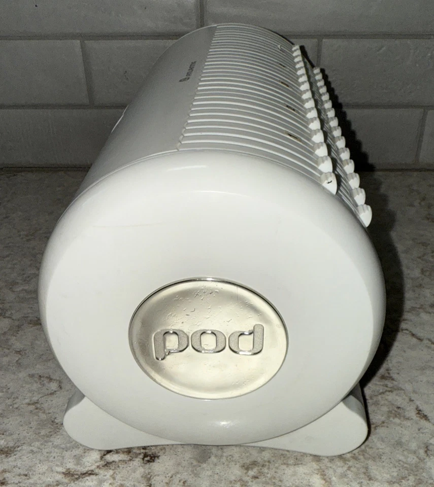 Pod by Atlantic CD DVD Blu-ray Holder Storage Case Organizer Holds 60 Discs - Image 3 of 4