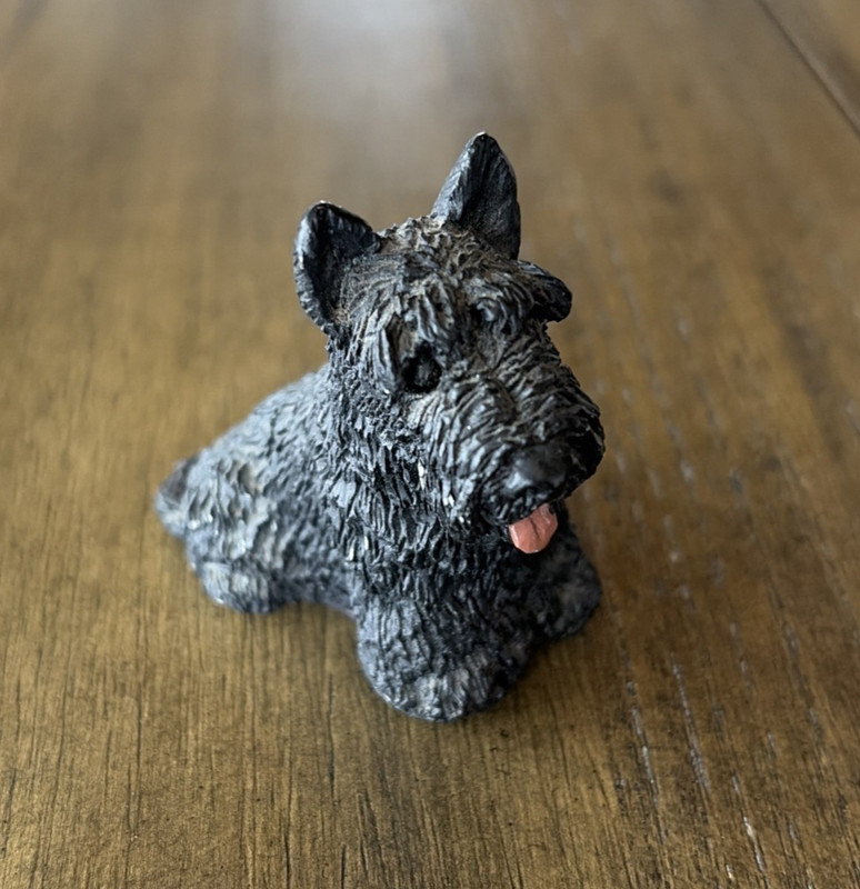 Vintage Black Scottish Terrier Carved Figurine Resin Dog