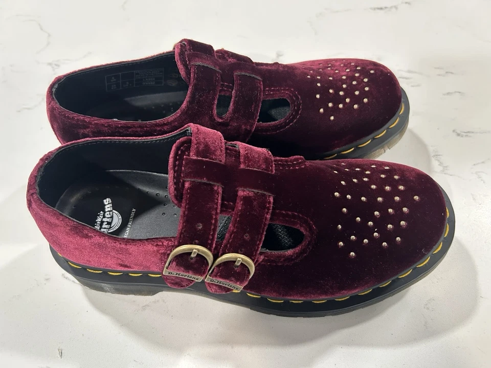 Zapatos Dr Martens Para Mujer Veganos Rojo Cereza Terciopelo Mary Jane Hebilla Talla EE. UU. 8 39 UE Foto 4 de 4