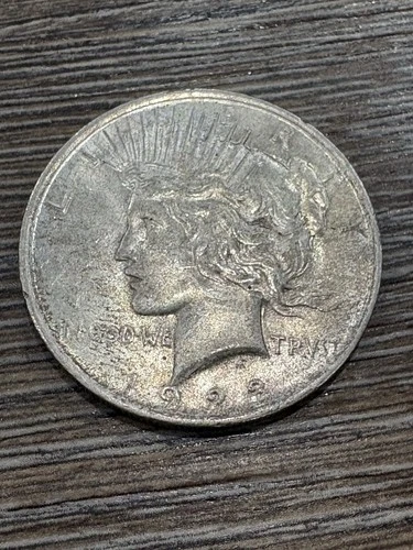 1922 Peace Dollar $1 Silver Coin Circulated Business Strike 0.9 Fineness