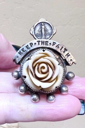 VINTAGE Sweet Bird Large Sterling Silver “Keep The Faith” Ornate Rose Ring