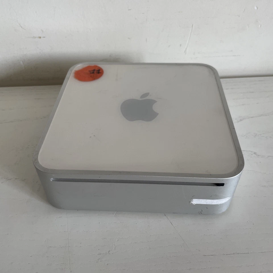 Apple Mac Mini A1176 2006 Vintage - Immagine 2 di 4