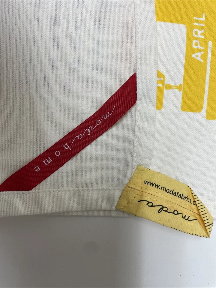 Moda Fabrics 2013 Fabric Panel 2013 Sewing Quilting Calendar - Image 4 of 4