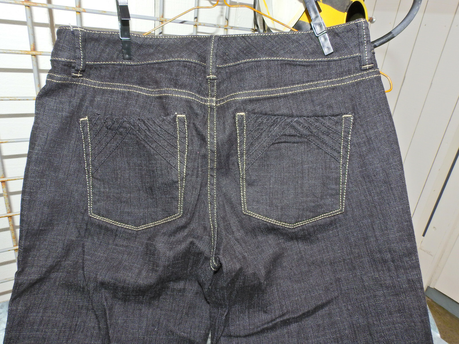 White House Black Market Black Blanc Jeans 2L Gem