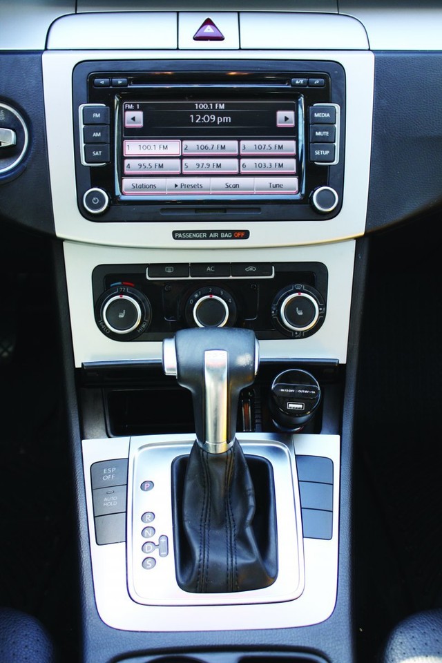 Lawmate USB Car Charger Infrared Night Vision Covert Hidden Camera DVR