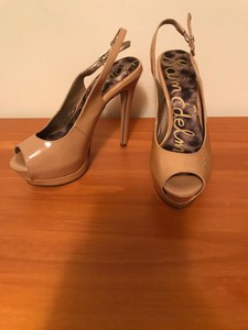 sam edelman peep toe pumps