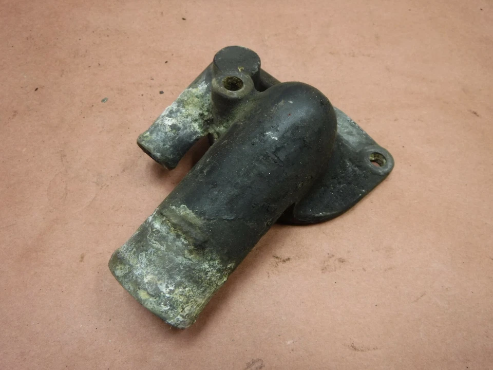 Carcasa termostato Jeep Cj5 Cj7 Cj8 80-90 4,2 6 cilindros envío gratuito de fábrica Foto 2 de 4