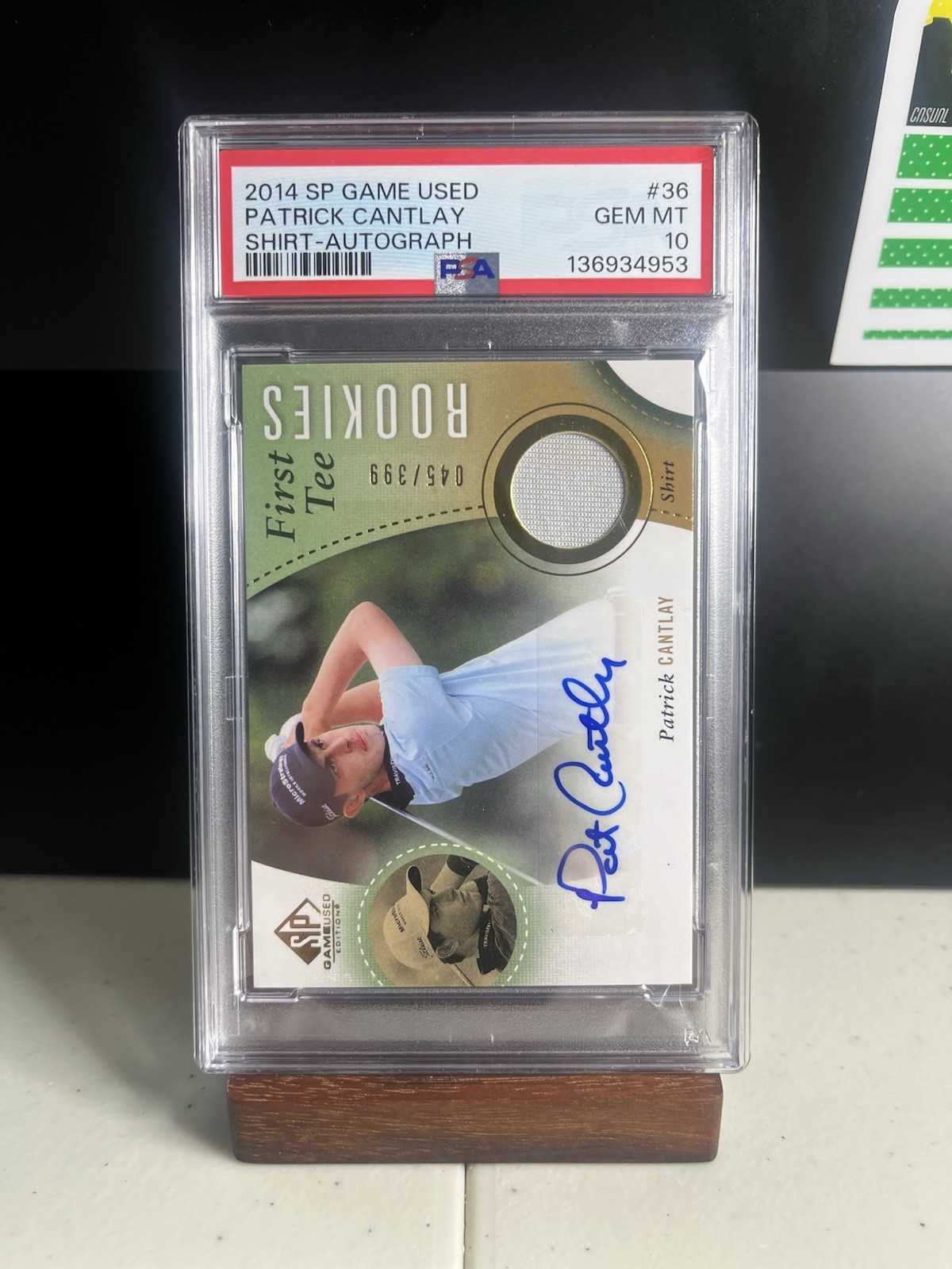 2014 UD SP Auth Golf - Patrick Cantlay First Tee Rookies Auto Mem /399 | PSA 10 view 2