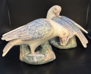 1950s Vintage Ceramic Porcelain Doves/Pigeons Pastel  WBI China Hand Painted 8”