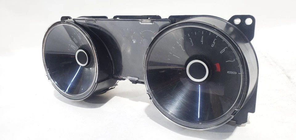 Ford Mustang GT 2014 OEM velocímetro manual 5,0 L Coyote  Foto 2 de 4