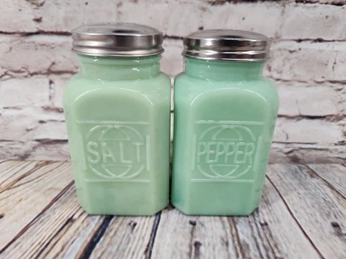 Vintage Jadeite Style Salt and Pepper Shakers Mint Green Milk Glass