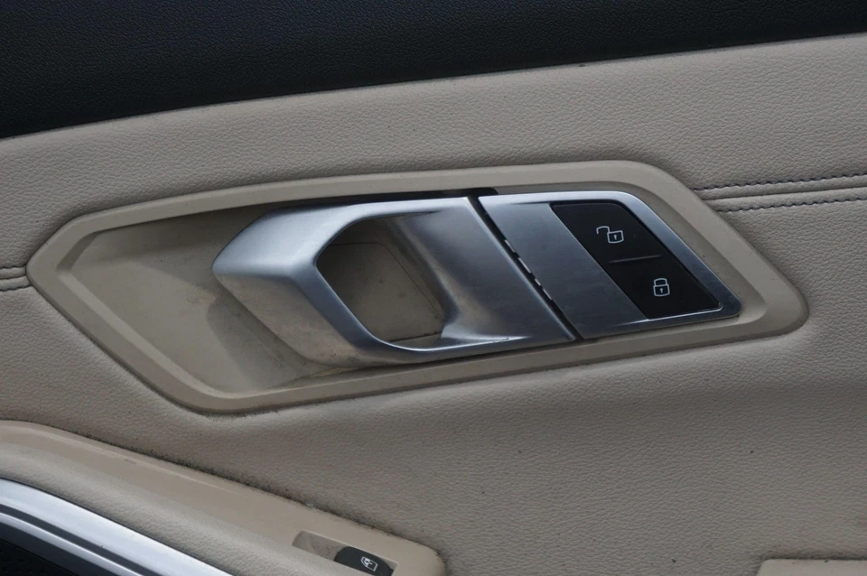 Panel puerta interior delantero derecho 51419460776 Bmw M340i Xdrive G20 2020-24 *Nota* Foto 3 de 4