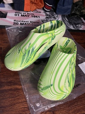 Size 10 PALACE x CROCS Recovery Clog Celery Palace Green/Multi