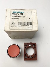 Siemens 22mm B02-BFR Push Button Flush Red  New 