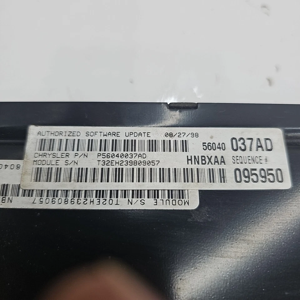 1999 Dodge Dakota 3.9L AT ECU ECM PCM Engine Control Module 56040037AD - Image 2 of 3