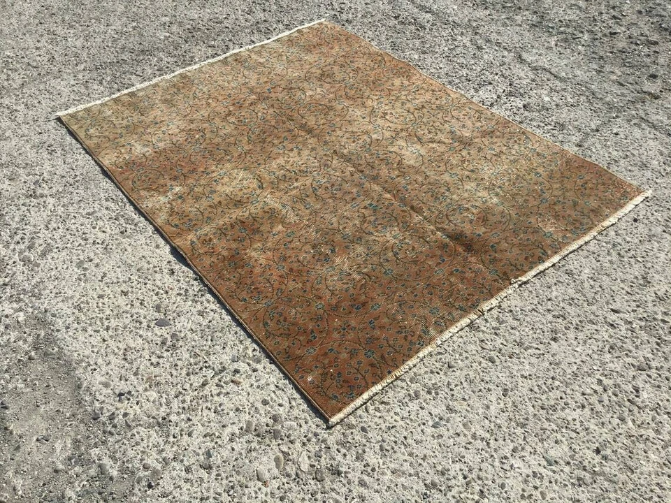 5x7 Oushak Medium Area Rug - Vintage Wool Oushak Rug - Image 4 of 4