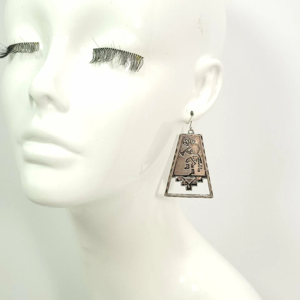 Pendientes colgantes Kokopelli trapezoidales tono plata antiguos I04 Foto 4 de 4