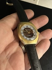 Vintage Gruen Automatic Watch AS 2073 25 Jewel Gold Tone 38mm Runs Keeping Time!