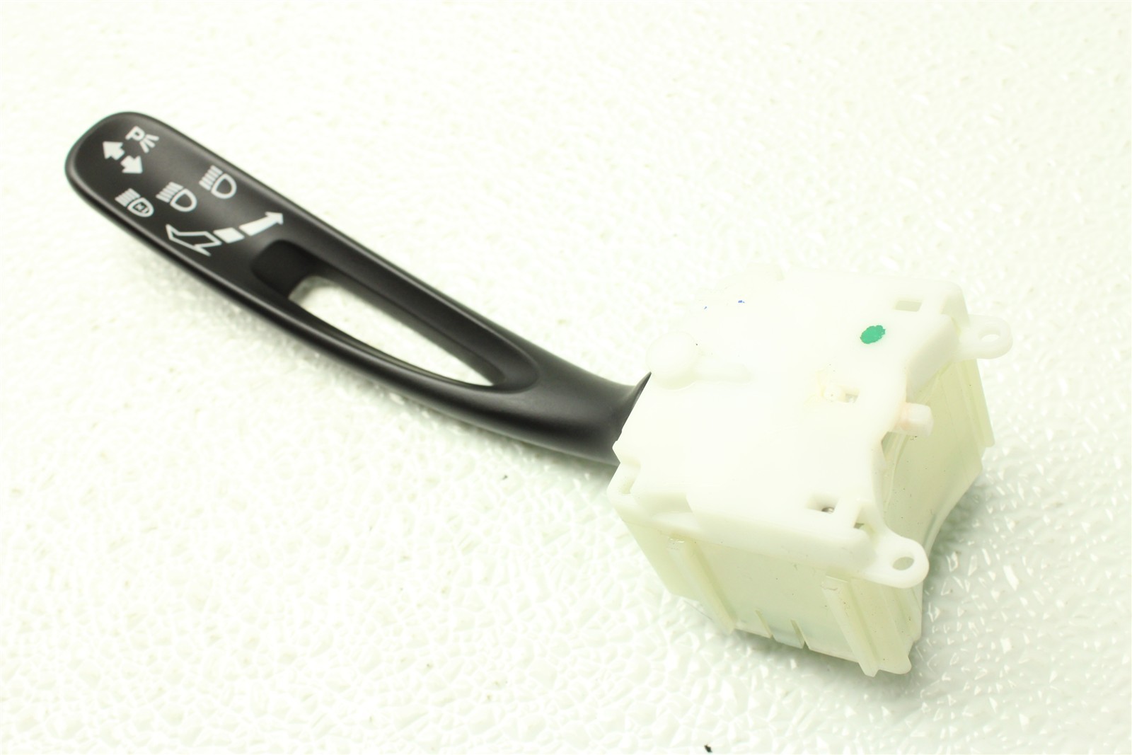 McLaren Artura 2025 Headlight switch