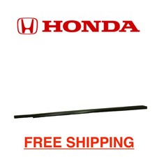 Genuine Honda Pilot 2009-2015 Front Right Passenger Side Door Weatherstrip Genuine Honda Pilot 2009-2015 Front Right Passenger Side Door Weatherstrip