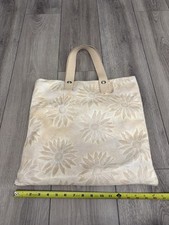 FALOR BLUSH Pale Beige Embossed Flo
