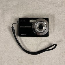 Kodak EasyShare M753 7.0MP Digital Camera - B...