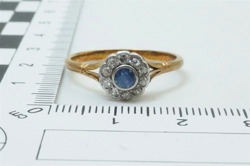 ANTIQUE ENGLISH EDWARDIAN 18K GOLD SAPPHIRE & DIAMOND CLUSTER RING c1910