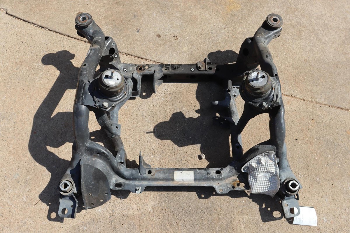2011-2015 Jeep Grand Cherokee 3.6L A/T Front Subframe Crossmember