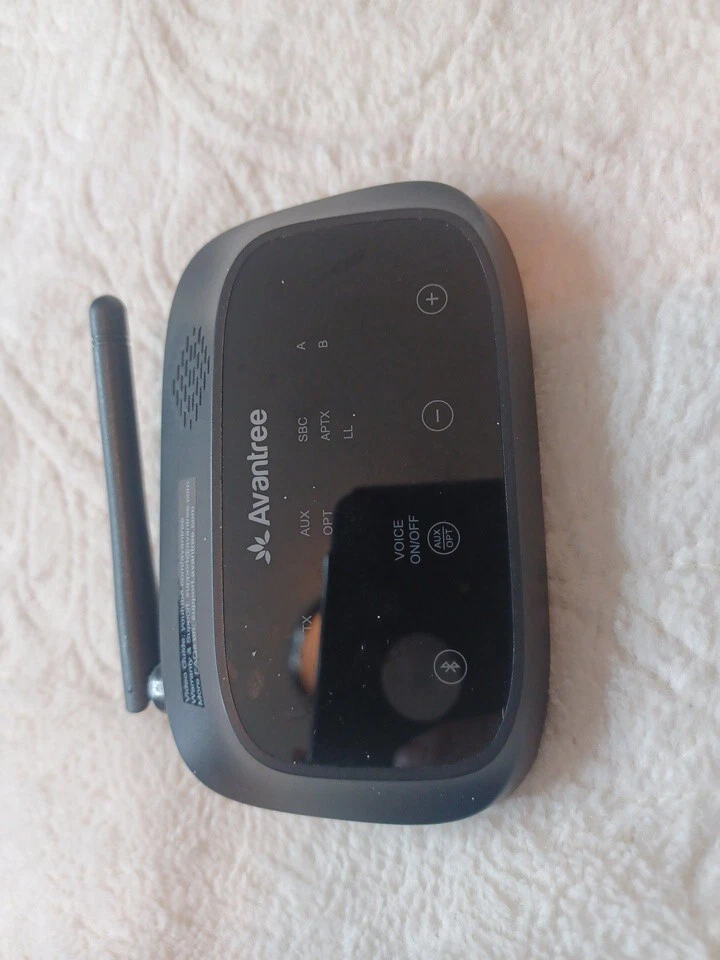 Avantree Oasis Plus Bluetooth Transmitter & Receiver for TV - Image 2 of 4
