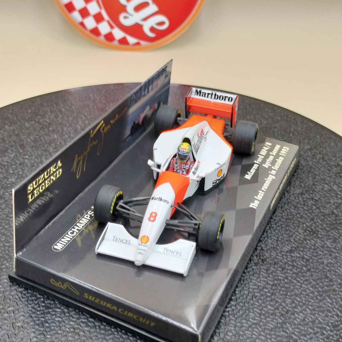 MINICHAMPS 1/43 McLaren Ford MP4/8 Ayrton Senna 1993 Suzuka MINICHAMPS 1/43 McLaren Ford MP4/8 Ayrton Senna 1993 Suzuka