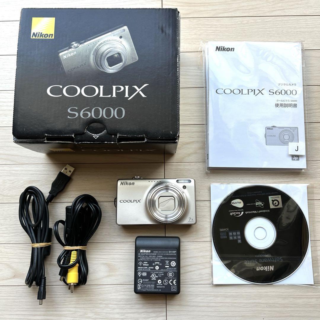 Nikon COOLPIX S6000 Champagne silver 14.2MP Digital VINTAGE JAPAN