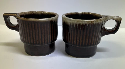 USA Monmouth Pottery Brown Drip Glaze Set/2 Stackable Mugs Cups Ribbed Vintage
