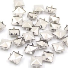 100Pcs Silver Pyramid Rivets Metal Square Stu...