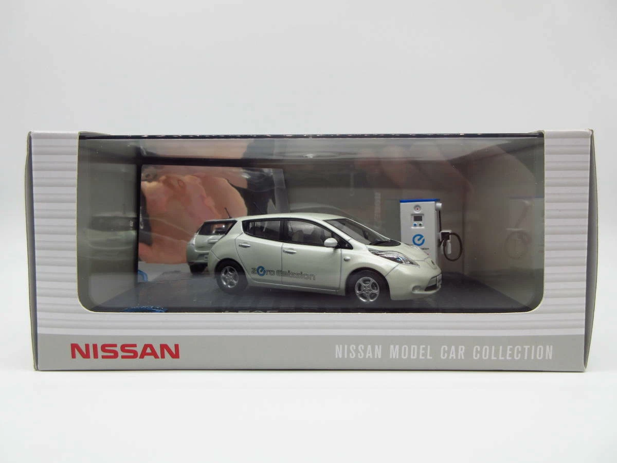 Nissan leaf model car deals