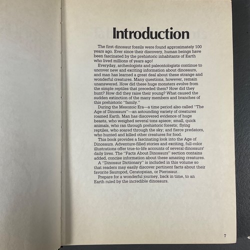 Colossal Book Of Dinosaurs Featuring The Dinosaur Dictionary VTG HC Book 1989 - Foto 18 di 24