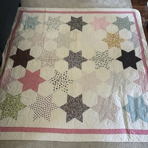 Vintage 1930s 1940s Eight Pointed Star Quilt Hand Quilted Scrappy Feed Sack Vtg