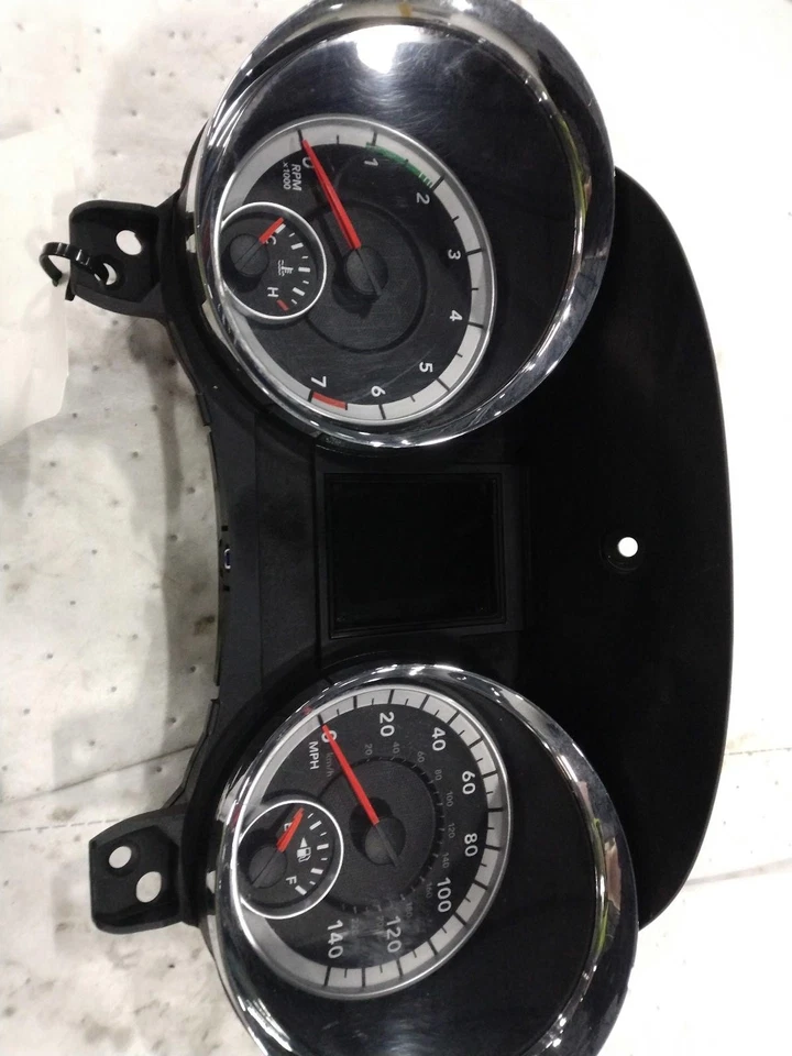 2013 Dodge Durango Speedometer Gauge Black OEM 3.6L 168k Miles NJ25-22236 - Image 2 of 4