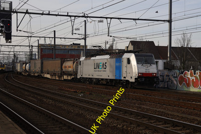 Foto SNCB Belgische Eisenbahn 12x8 Linien 186503 Güterzug Antwerpen Berchem um 2023 P3