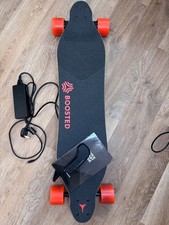 Boosted Board Skateboard V2 Dual + Excellent cosmetic condition