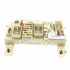Genuine Ford C-Max Focus Mk2 Kuga Mk1 Focus C-Max Fuse Junction Panel 2027109