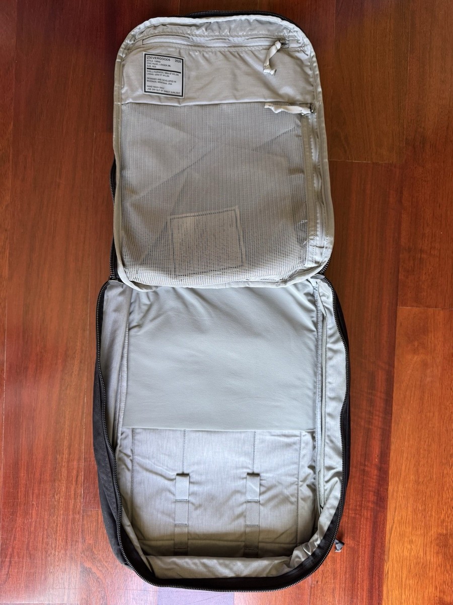 Evergoods CPL28 Black (CIVIC PANEL LOADER 28L V2) (New With Tag