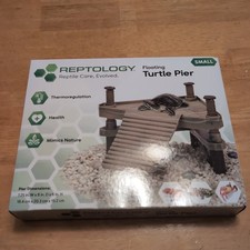 Penn-Plax Reptology Floating Turtle Pier  Basking Platform, 6" x 7.25" x 8"