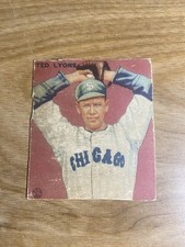 1933 Goudey Gum #7 Ted Lyons Rookie Card Poor Condition