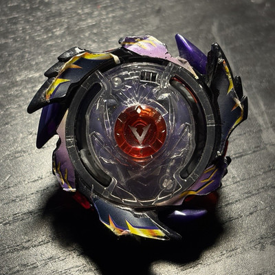 Beyblade Burst Valtryek / Valkyrie
