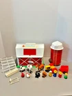 Fisher Price Vintage Little People Farm #2501 – Complete – Cleaned!