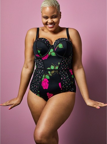 Torrid Betsey Johnson Badeanzug Rose Schwarz Bügel Neu mit Etikett Neu 6X - Bild 2 von 8