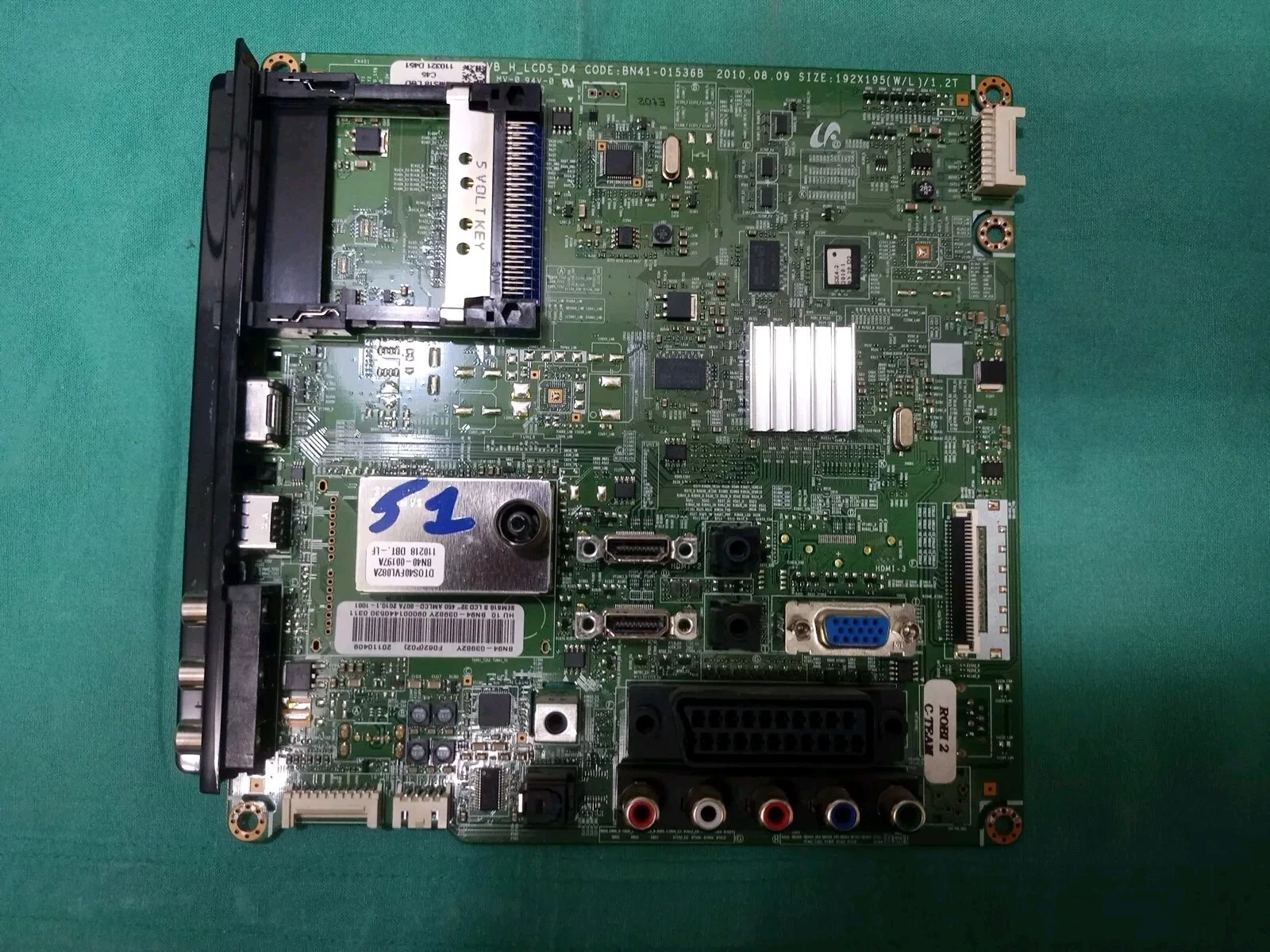Foto 1 di 5