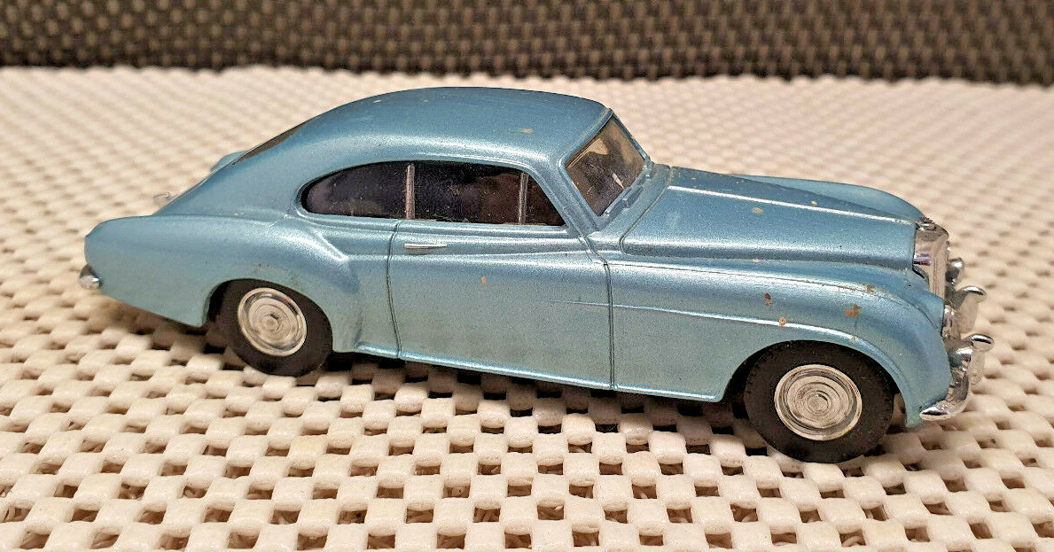 BENTLEY R CONTINENTAL 1955 Bleu MATCHBOX DY-13B